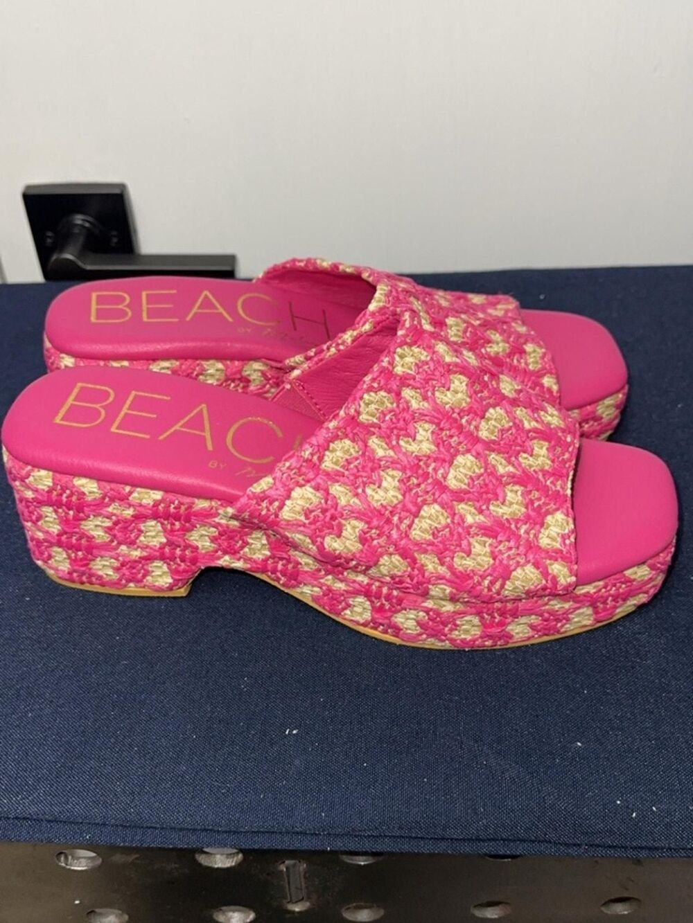 Matisse | Cruz Sandal in Hot Pink | Women's Size 9 - Picture 10 of 12